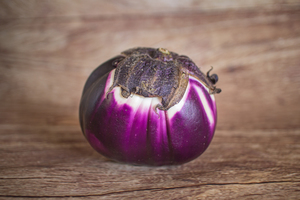 Aubergine violette spéciale ronde ou allongée  BIO