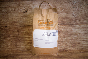 Farine de blé mi-blanche 5 kg 