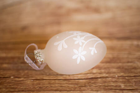 Oeuf en verre à suspendre  